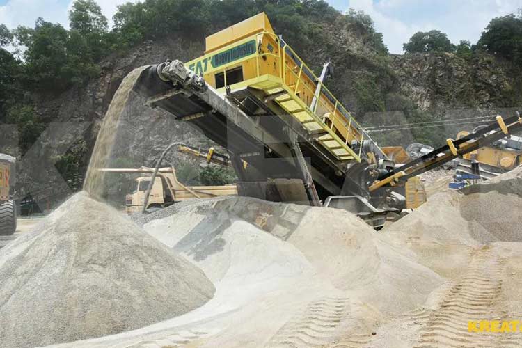 履帶移動篩分站產能大、環保、低能耗