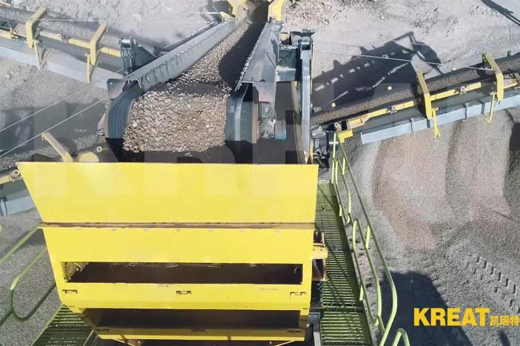 履帶移動篩分站產能大、環保、低能耗